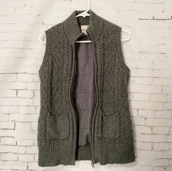 Joie Cashmere Wool Cable Knit Gray Puffer Vest Medium Zipper Closure Insulated - Picture 1 of 12
